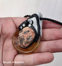 Load image into Gallery viewer, Pendant - Agate with granite / pink feldspar
