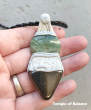 Load image into Gallery viewer, Green Aventurine Box Set - Pendant, earrings & pin