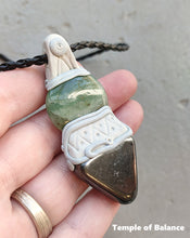 Load image into Gallery viewer, Green Aventurine Box Set - Pendant, earrings & pin