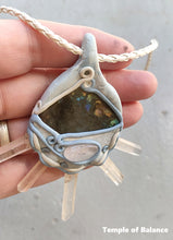 Load image into Gallery viewer, Quartz Box Set - Pendant & earrings