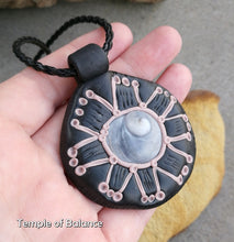 Load image into Gallery viewer, Pendant - TASMANIAN SHELL mandala style