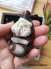 Load image into Gallery viewer, Shiva Lingam Box Set - Pendant & earrings