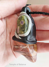 Load image into Gallery viewer, Pendant - Petrified Wood &amp; Serpentine / stitchtite
