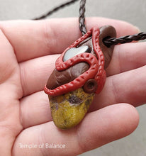 Load image into Gallery viewer, Pendant - Serpentine / Stitchtite with HEMATITE

