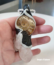 Load image into Gallery viewer, Pendant - Quartz with Ammonite
